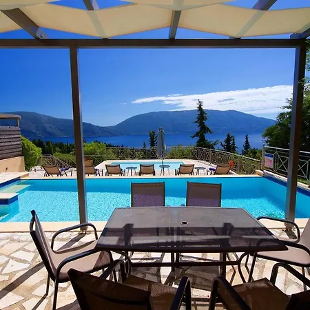 Вилла Astra, 2 Pools Evreti